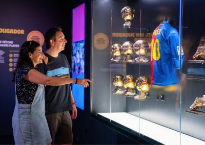 Stage de Football FC Barcelona Immersive Tour 2024